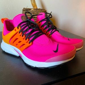 COPY - Nike Presto (Size 7)